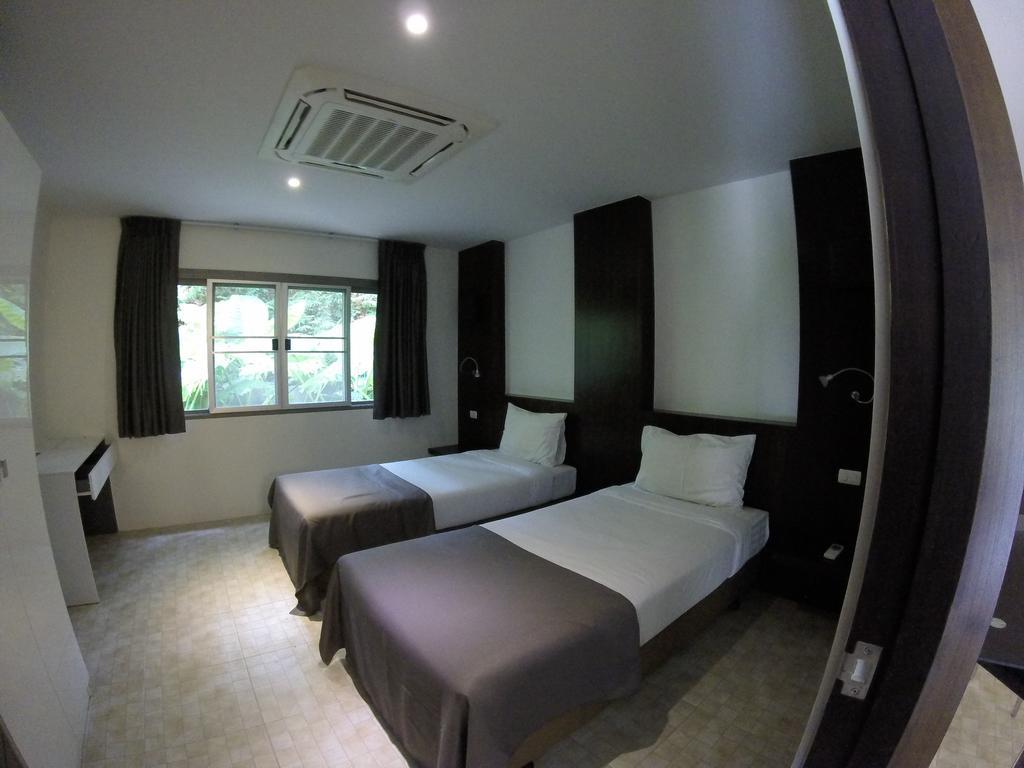 The Green Golf Condominium كاتو الغرفة الصورة